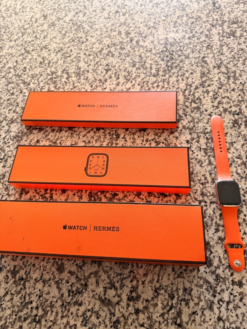 Apple Watch Hermès Orange Sport Series 8
